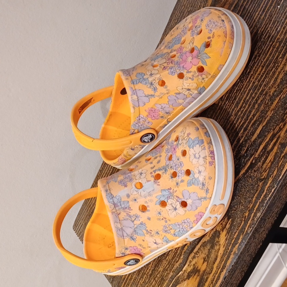 Crocs- orange floral